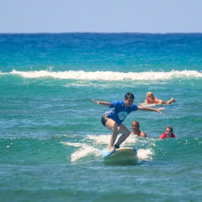 Manawale'a Surf School